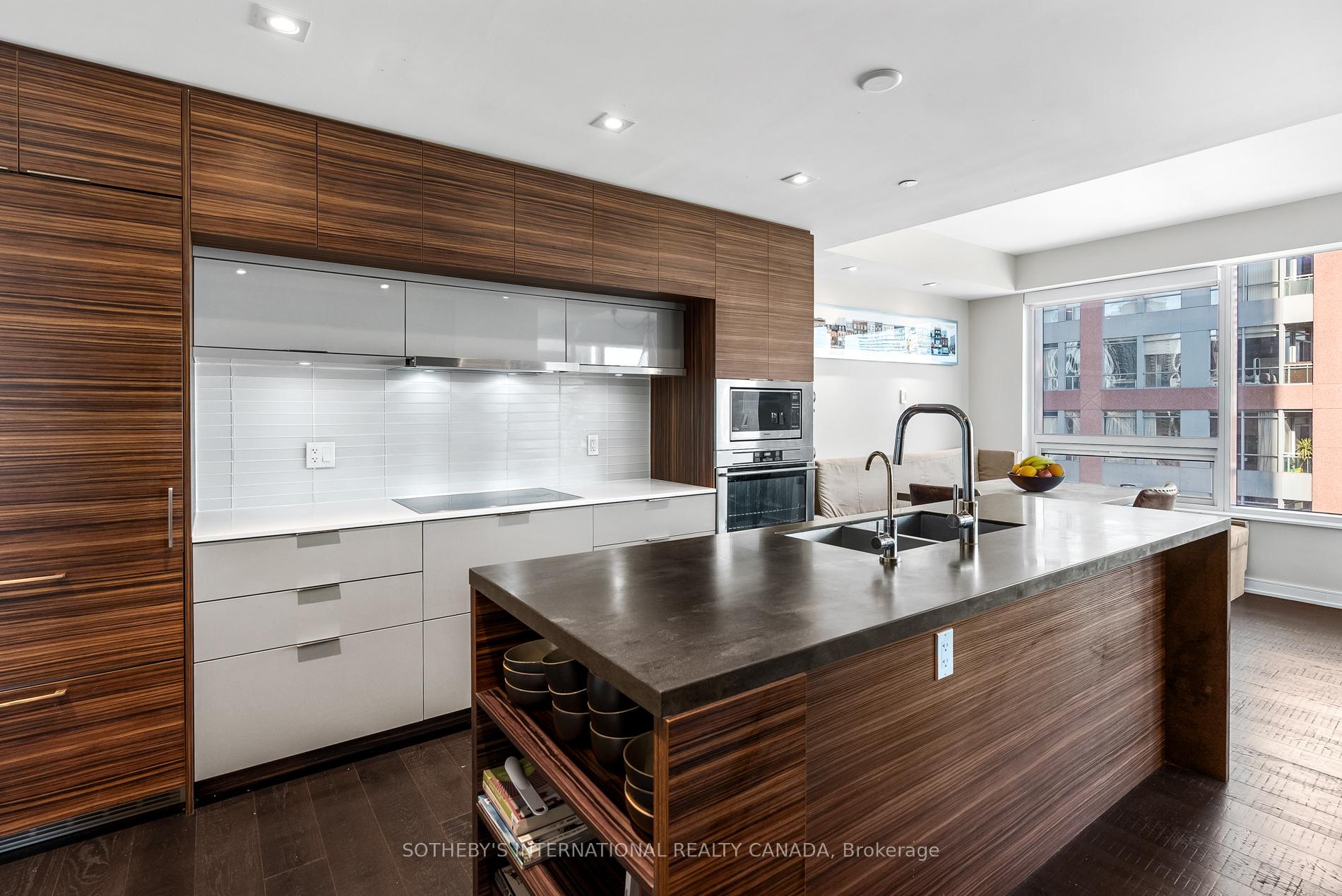 #2004 - 88 Scott Street, Toronto Unit: 2004