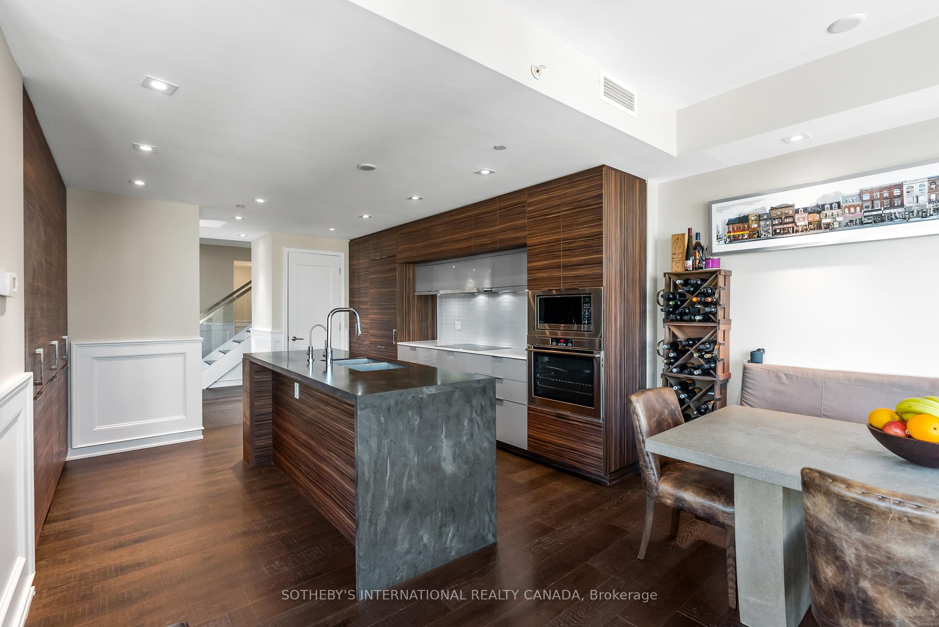 #2004 - 88 Scott Street, Toronto Unit: 2004