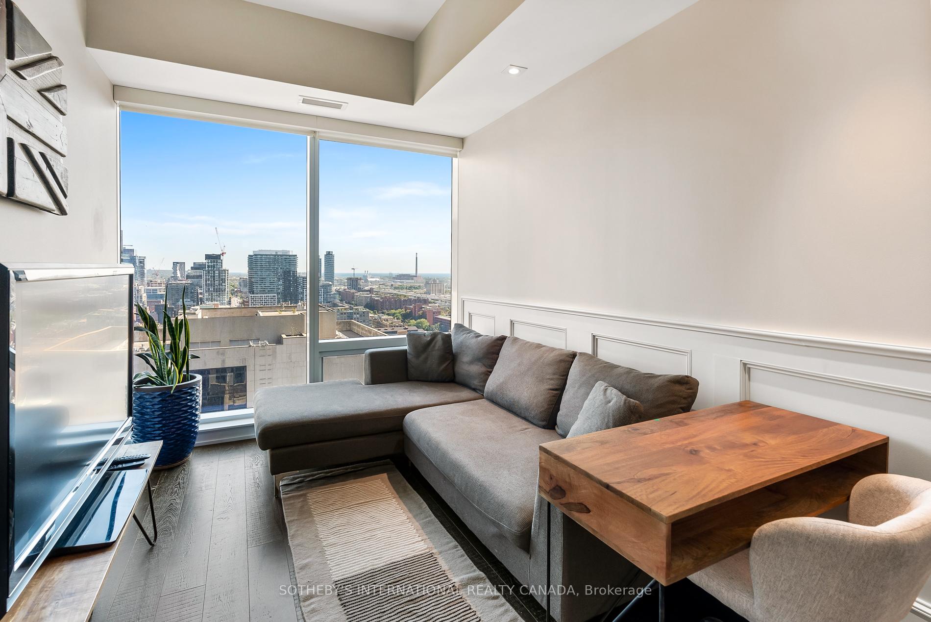 #2004 - 88 Scott Street, Toronto Unit: 2004