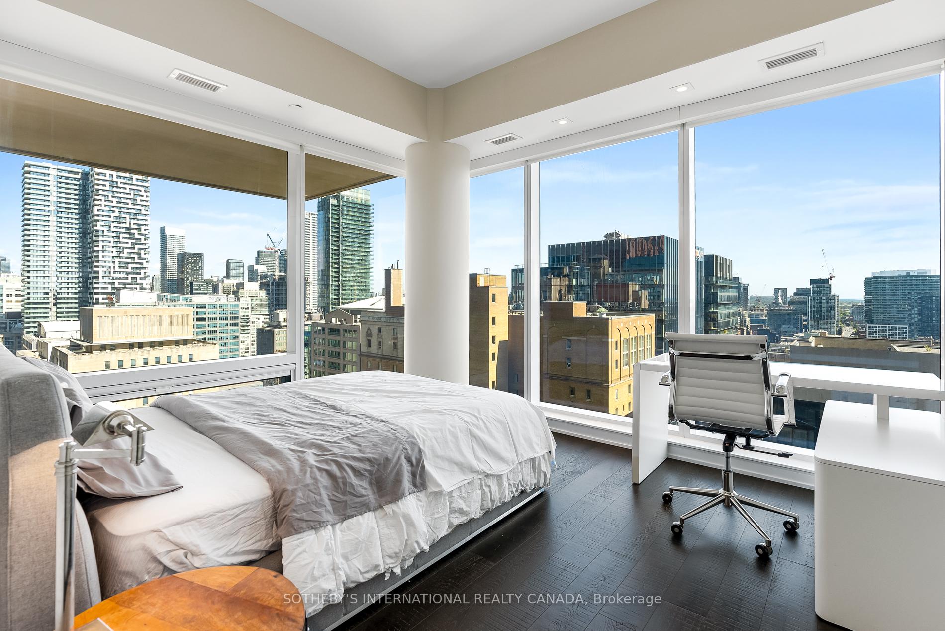 #2004 - 88 Scott Street, Toronto Unit: 2004