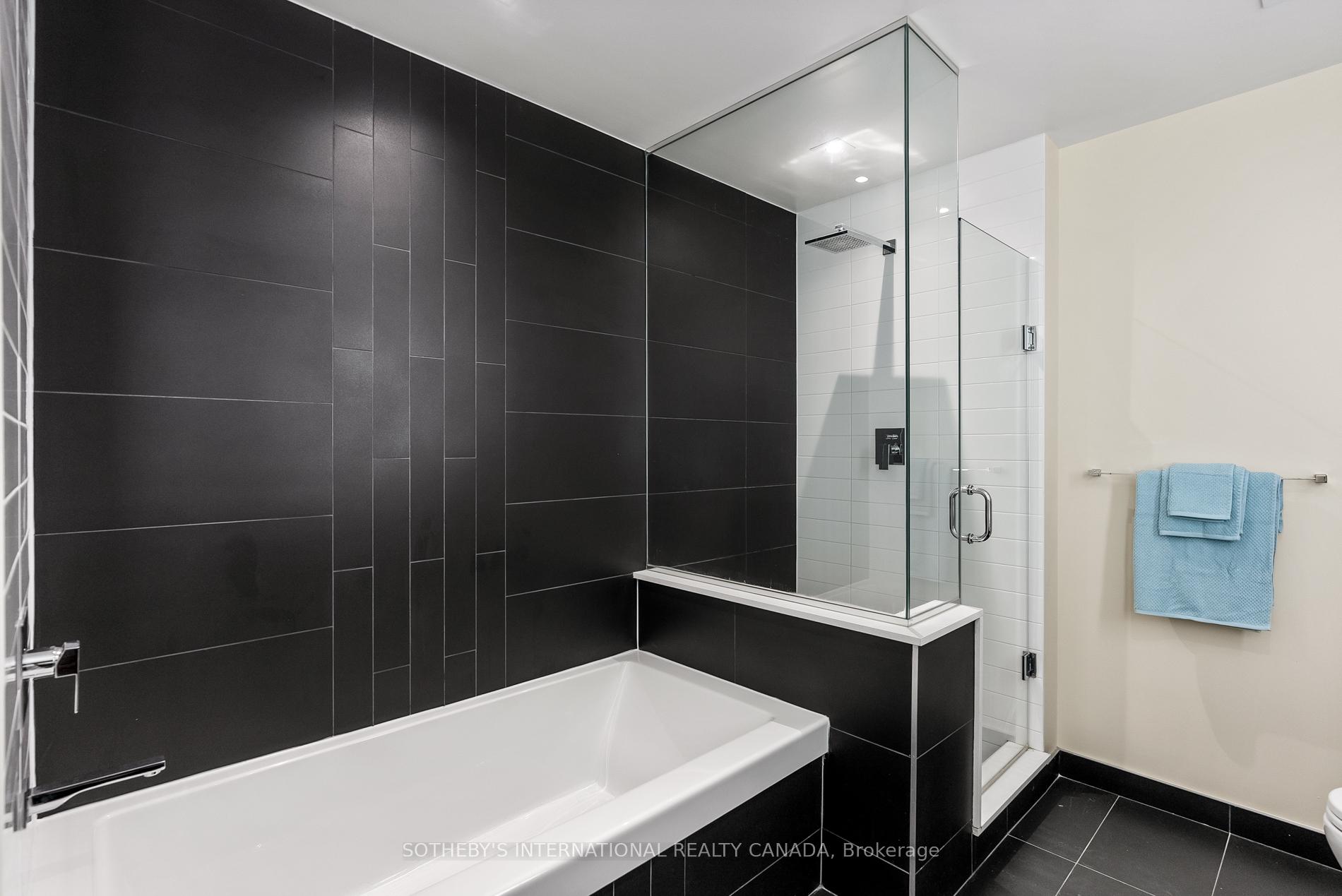 #2004 - 88 Scott Street, Toronto Unit: 2004