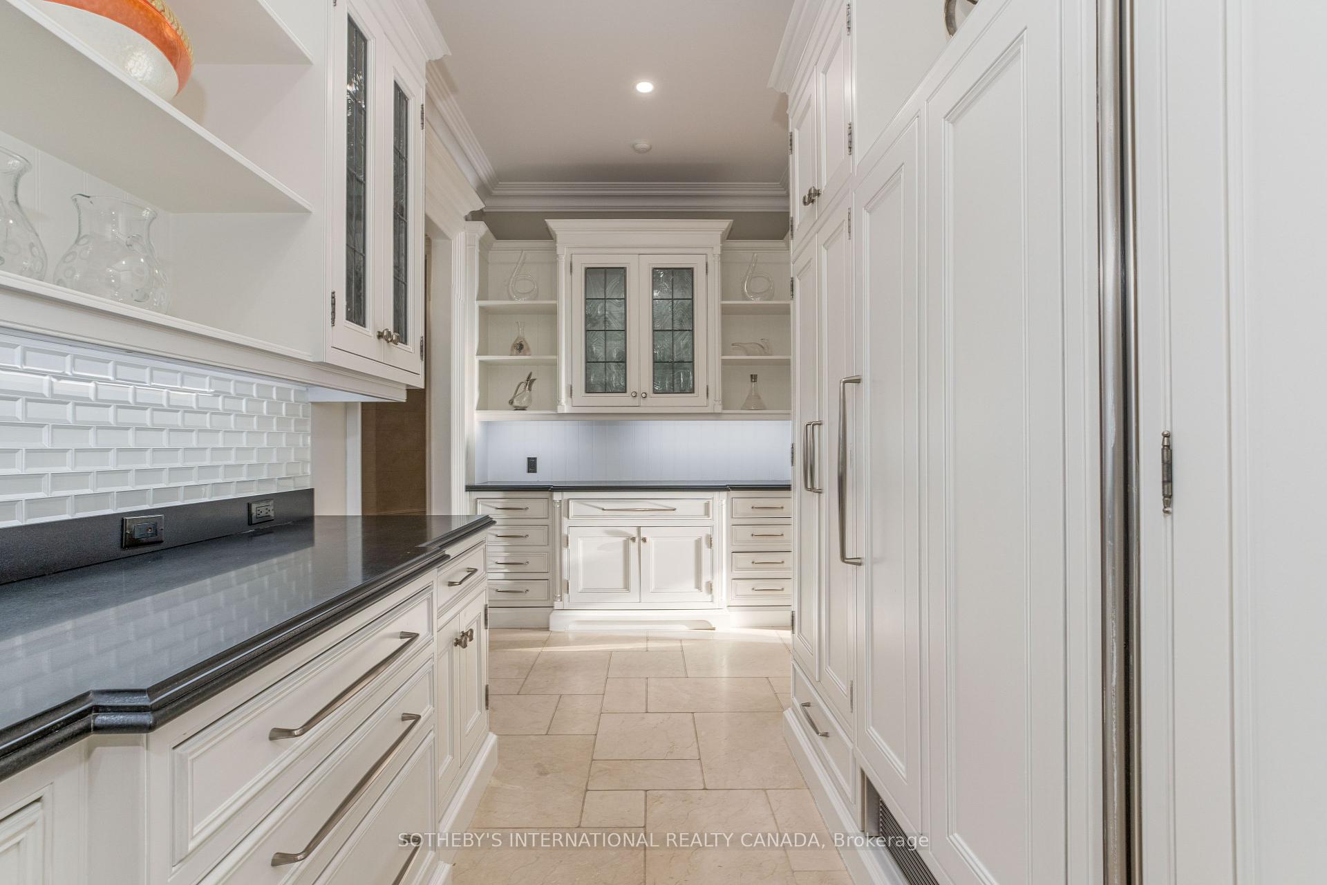 45 Bayview Ridge, Toronto