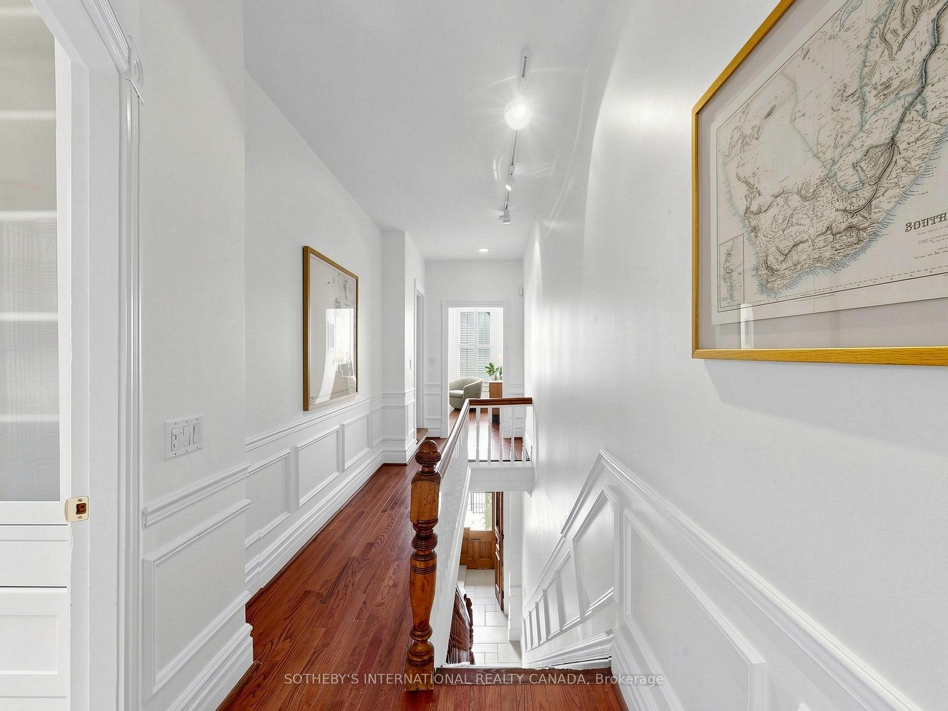 328 Wellesley Street E