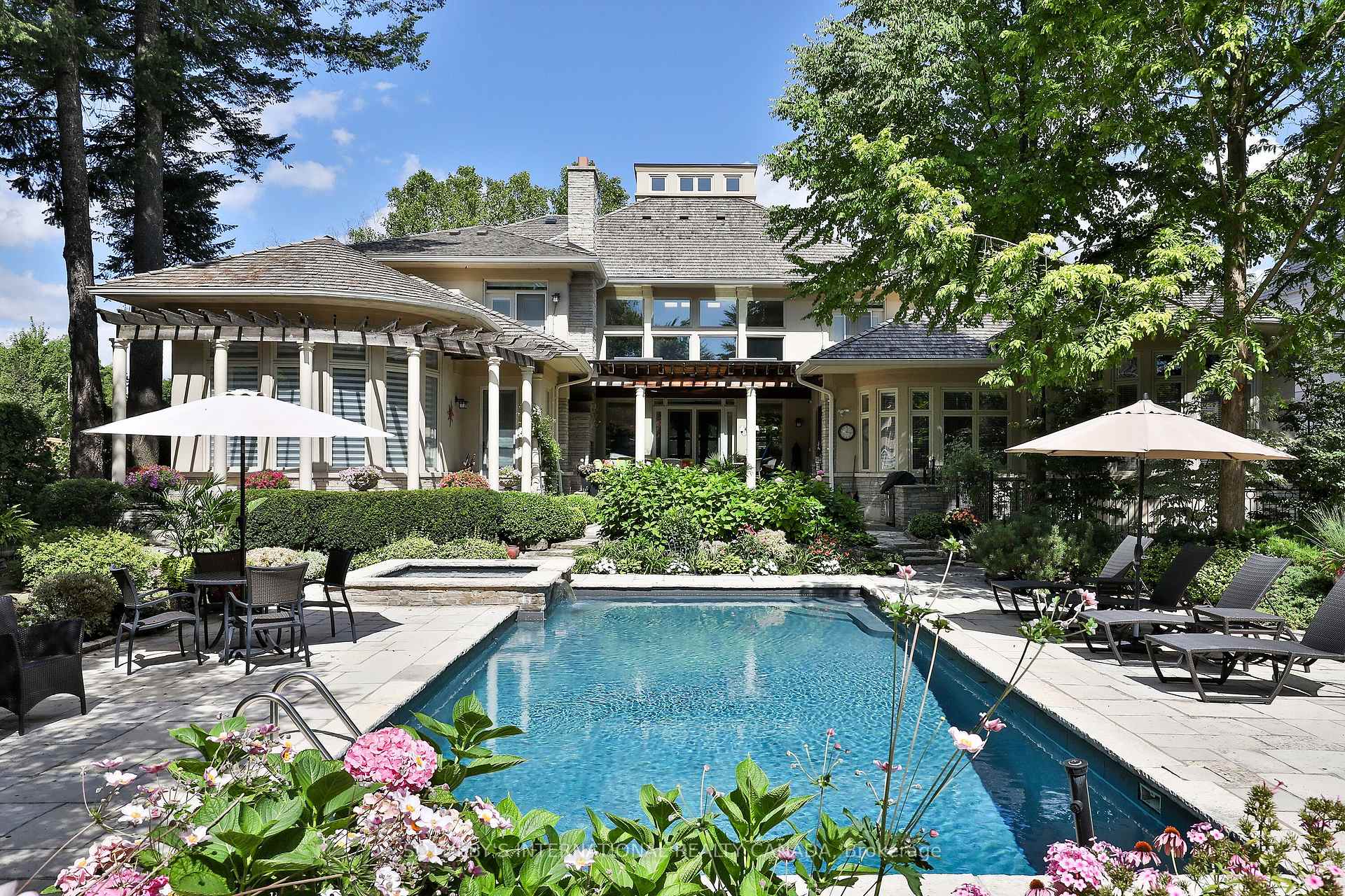23 Country Lane, Toronto