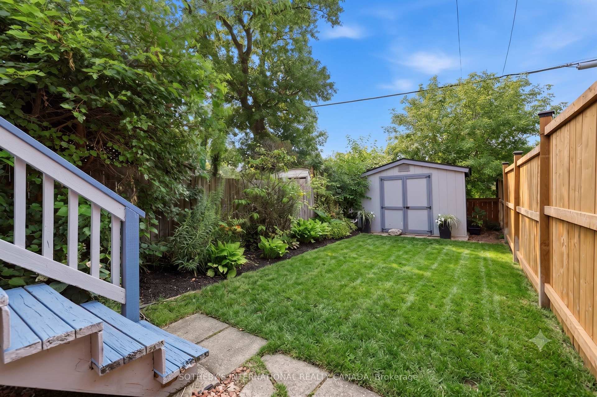 213 Oakcrest Avenue, Toronto