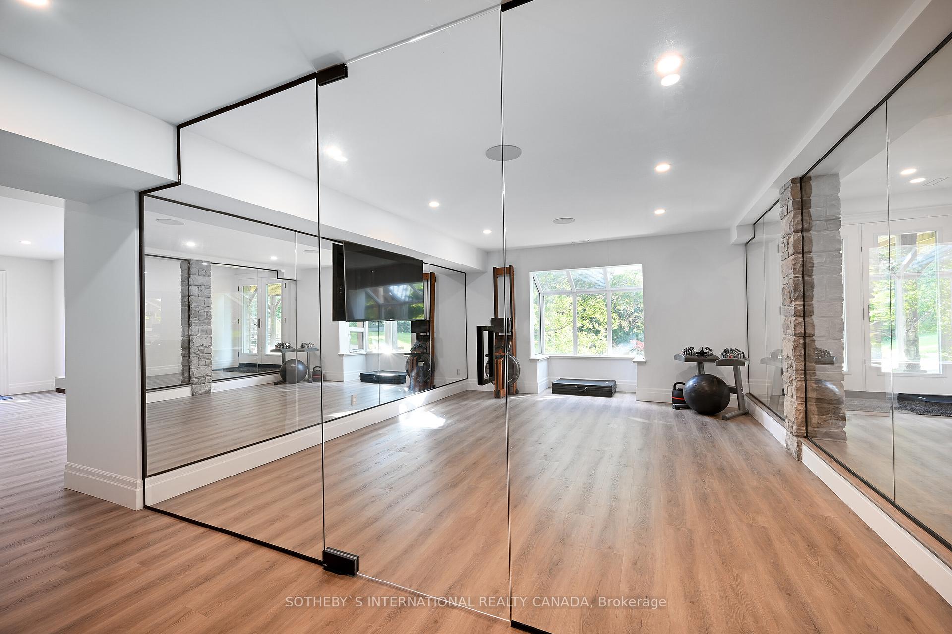 2376 8 SIDEROAD