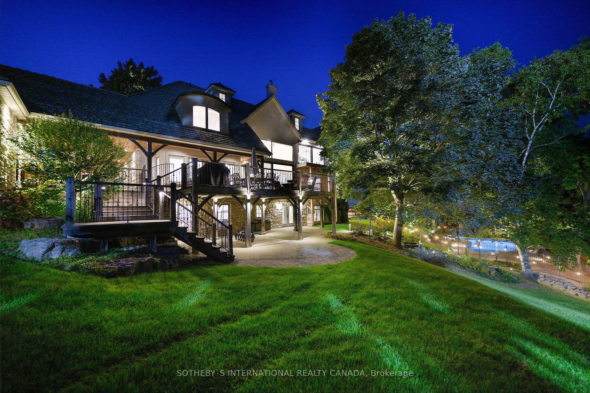 2376 8 SIDEROAD