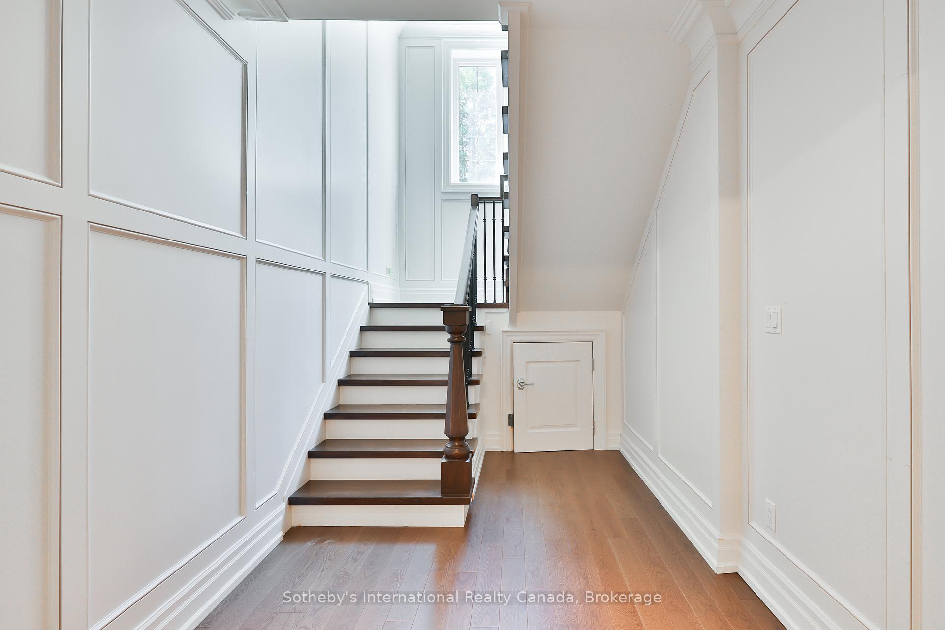 1497 Lakeshore Road