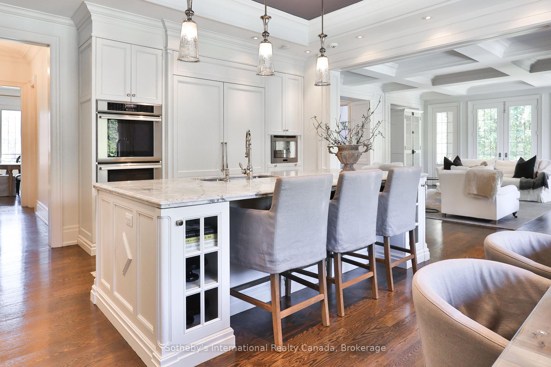 1497 Lakeshore Road