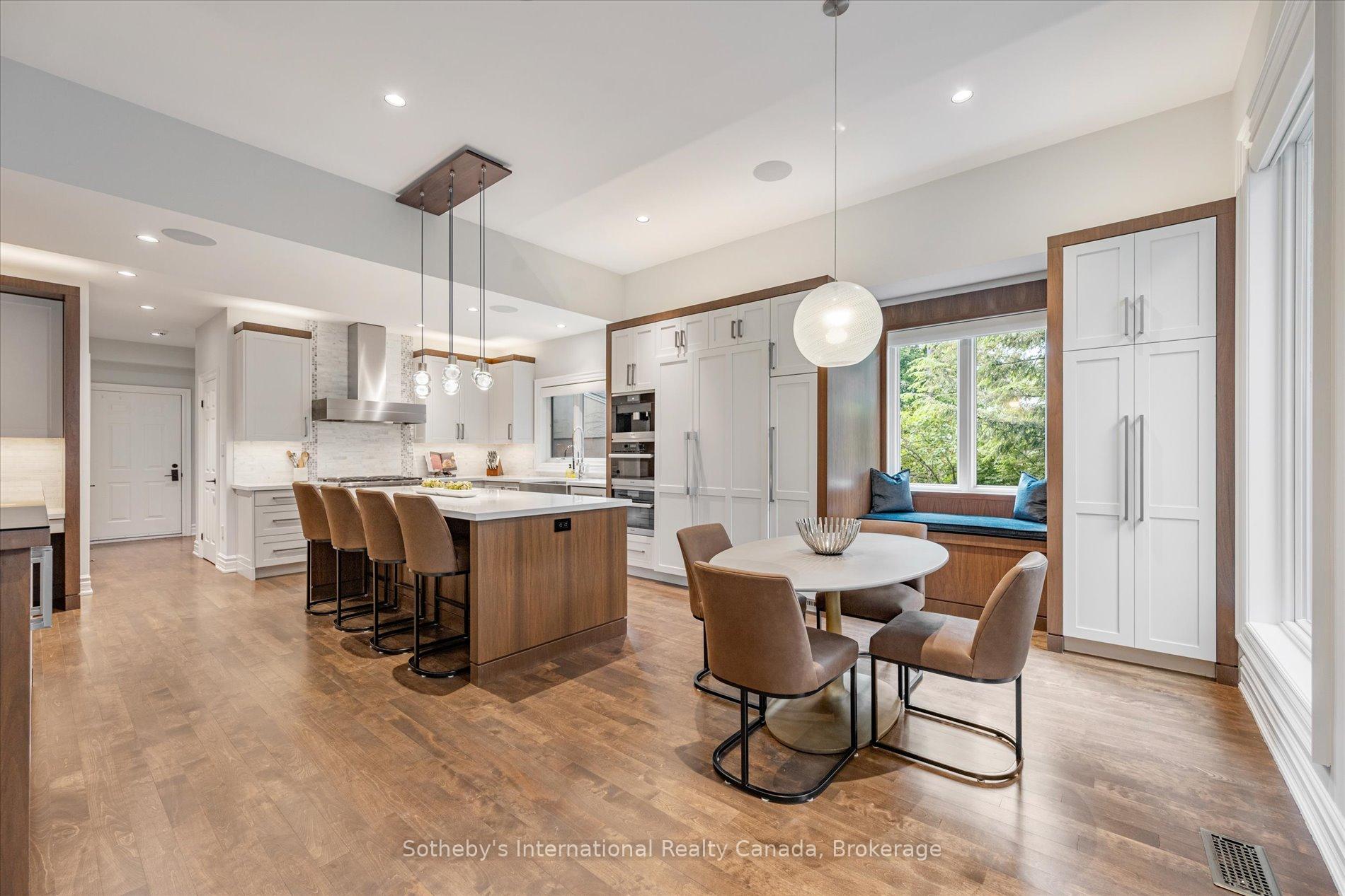 4169 Lakeshore Road
