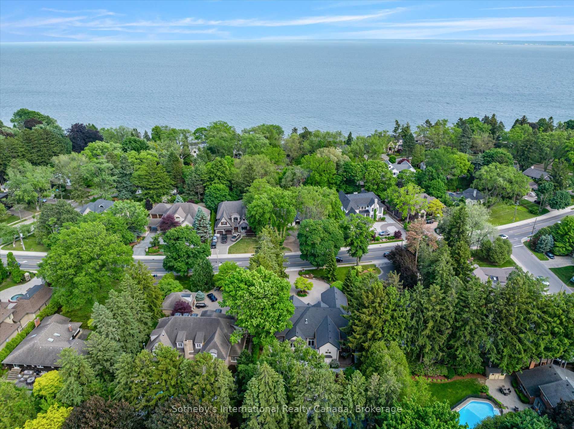 4169 Lakeshore Road