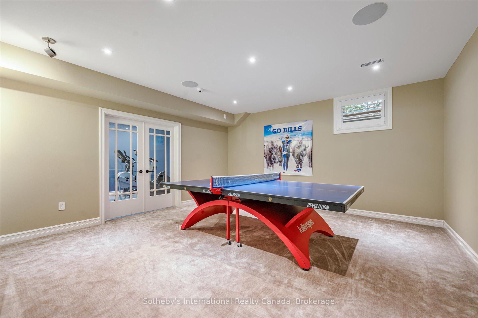 4169 Lakeshore Road