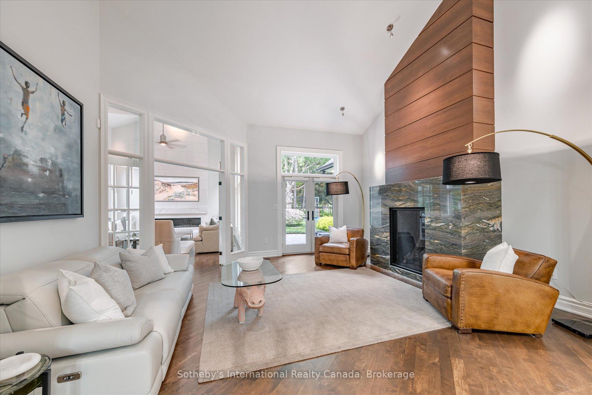 4169 Lakeshore Road