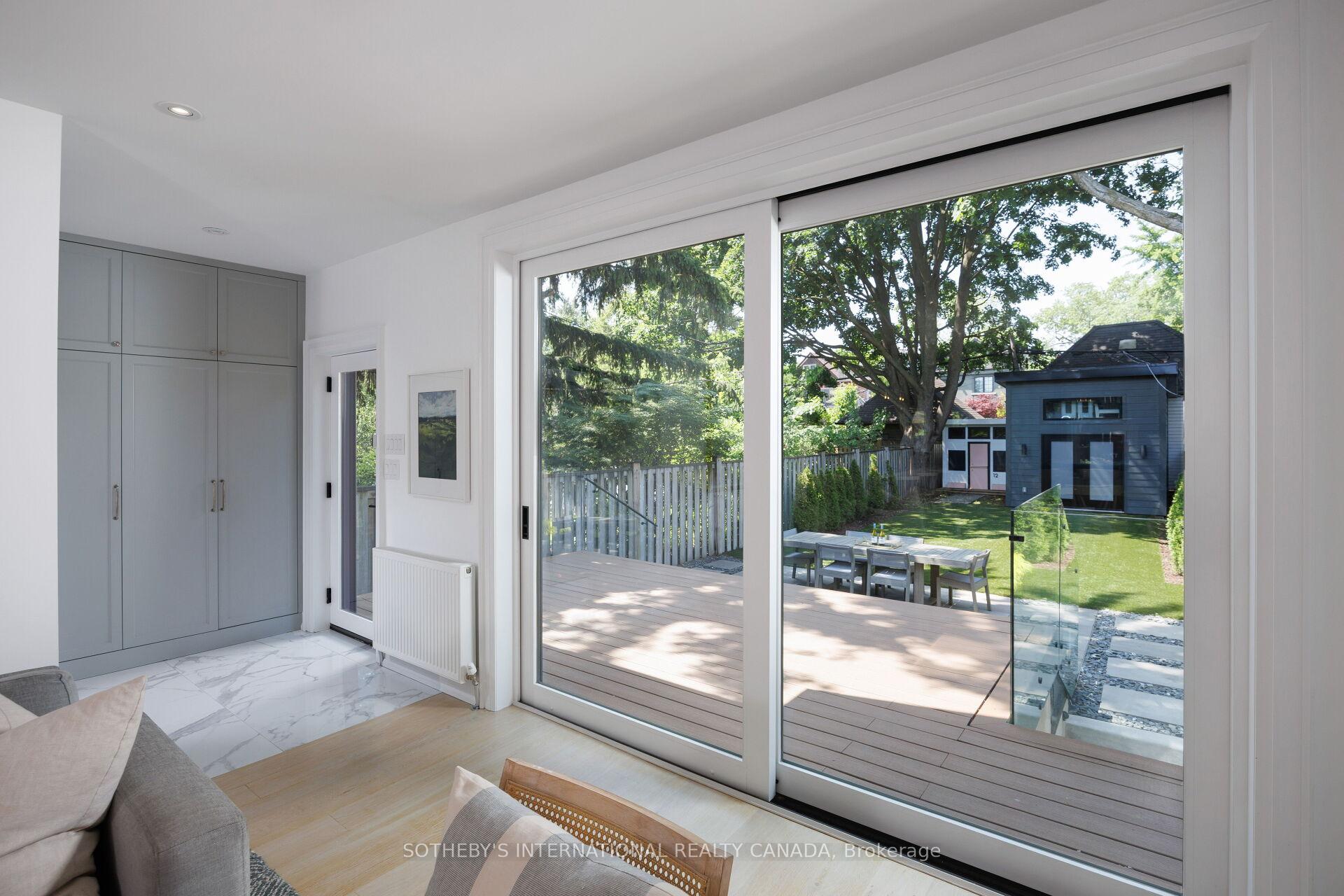 12 Hewitt Avenue, Toronto
