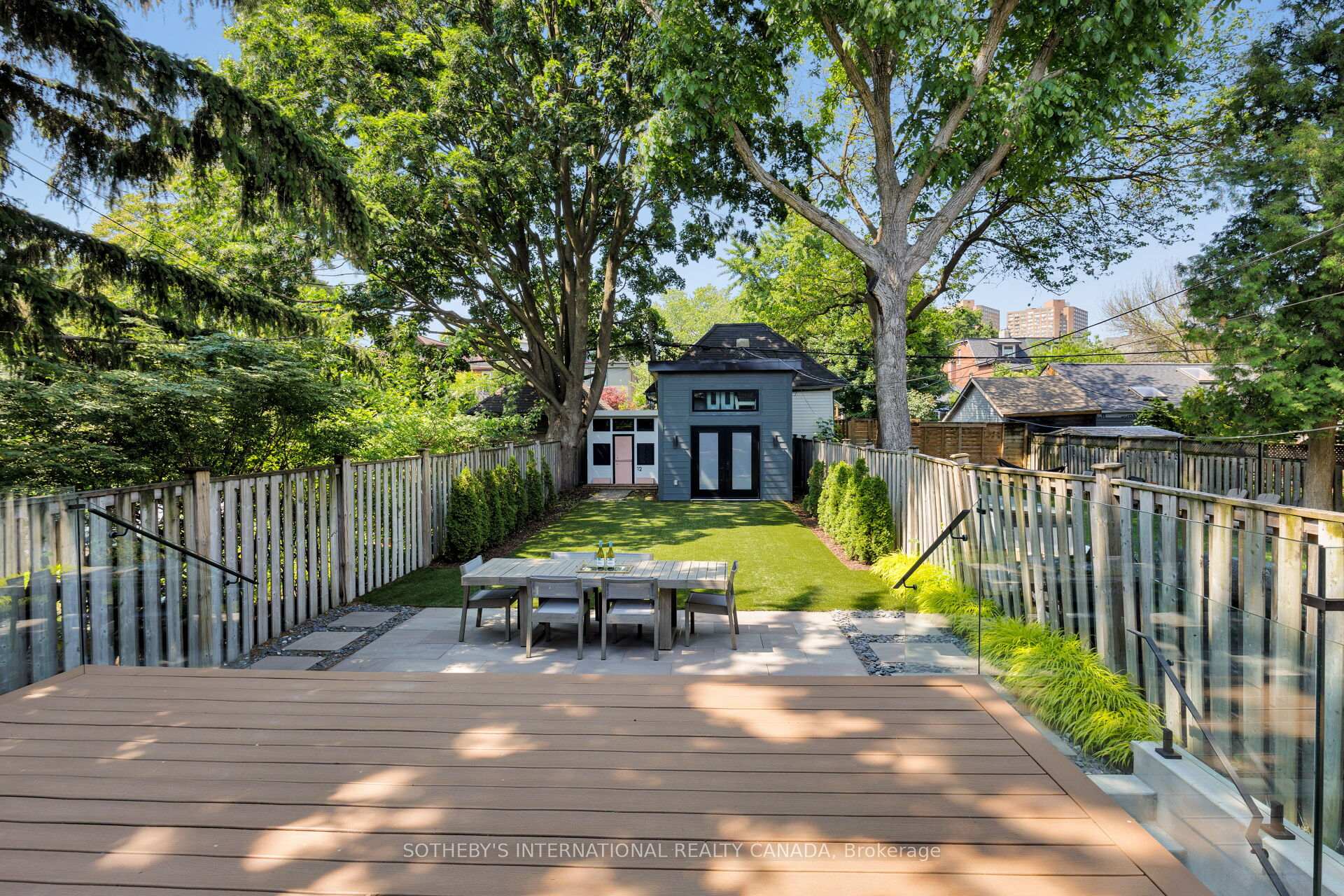 12 Hewitt Avenue, Toronto