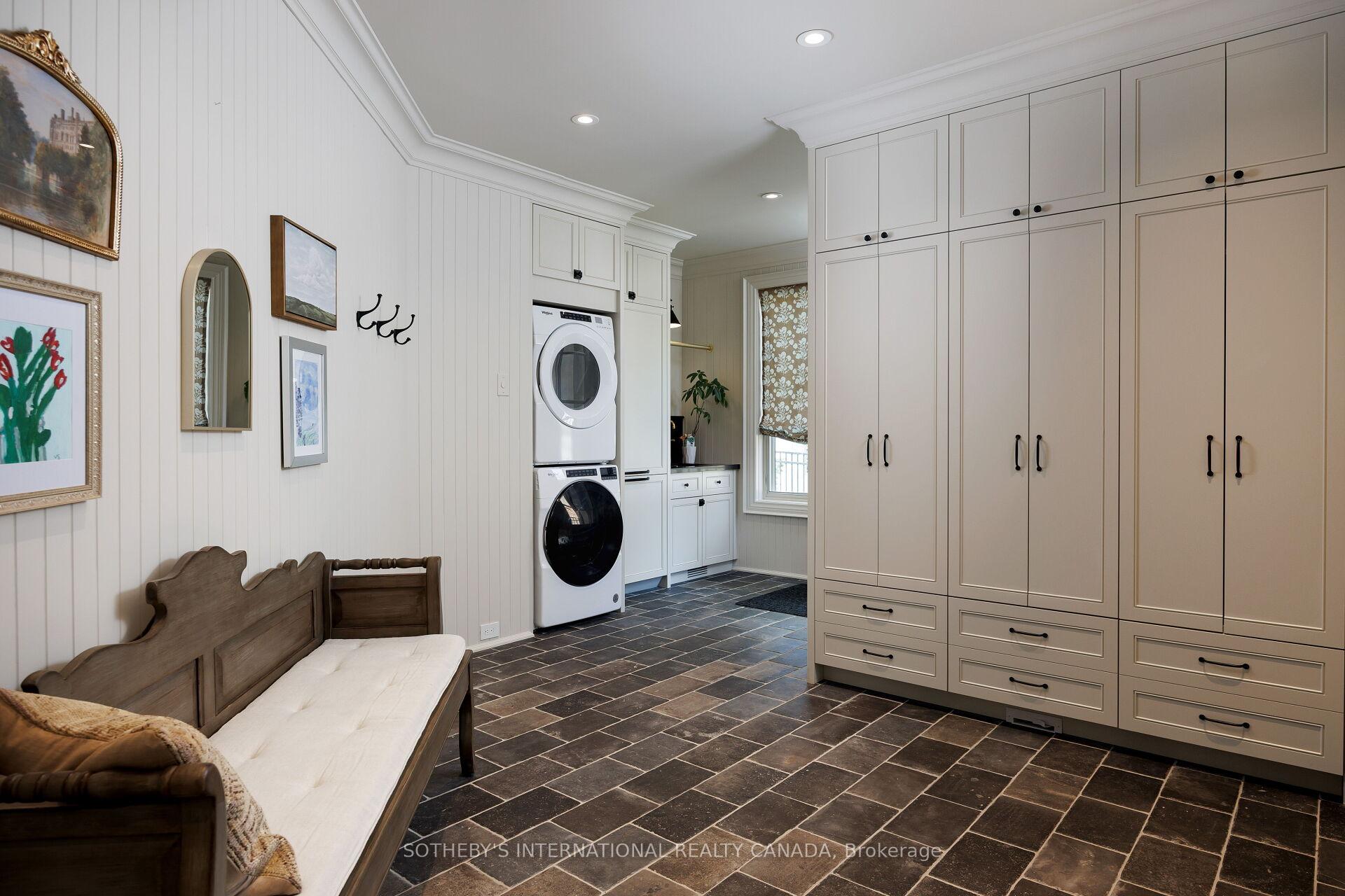 153 Perry Crescent, Toronto