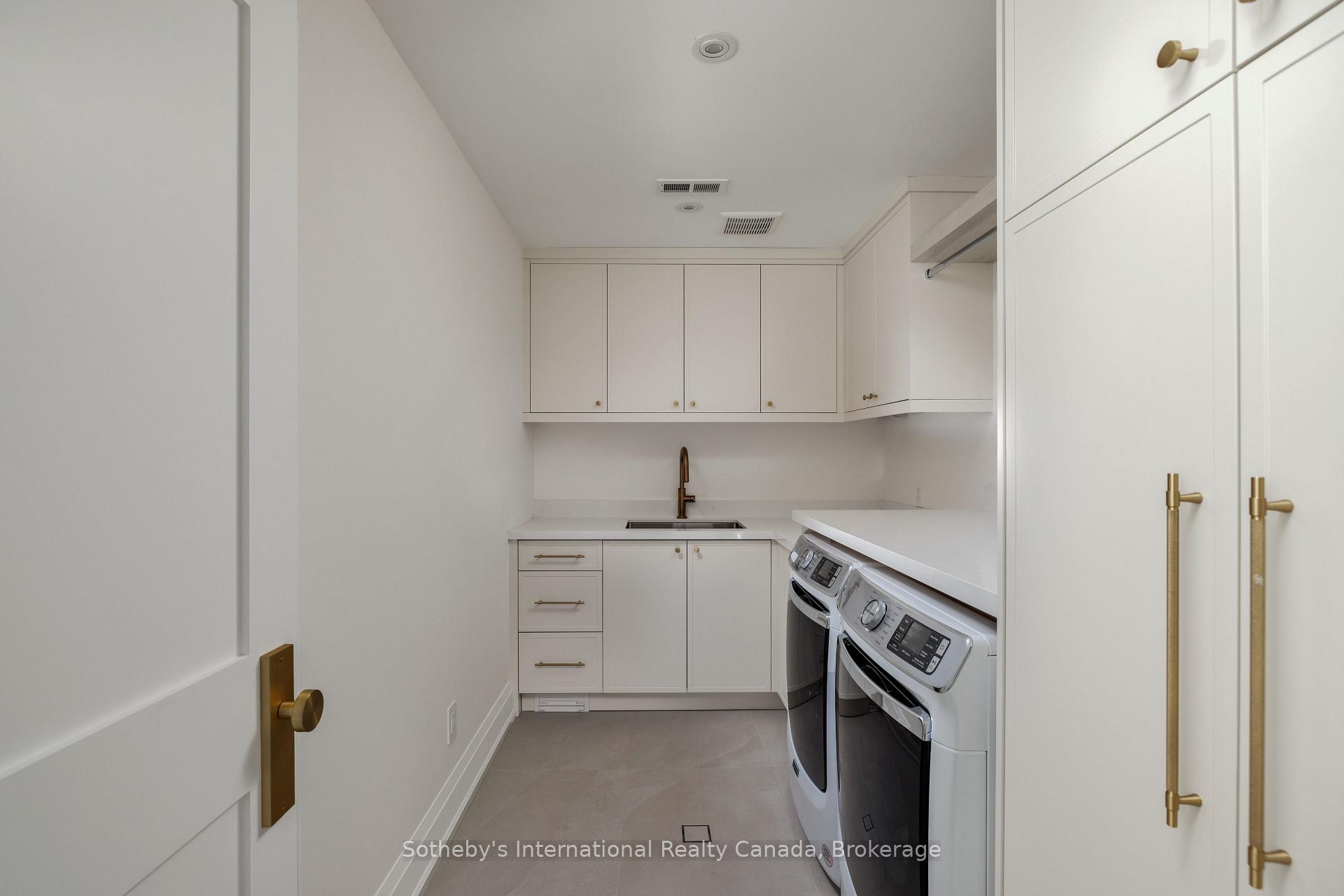 246 Cairncroft Road