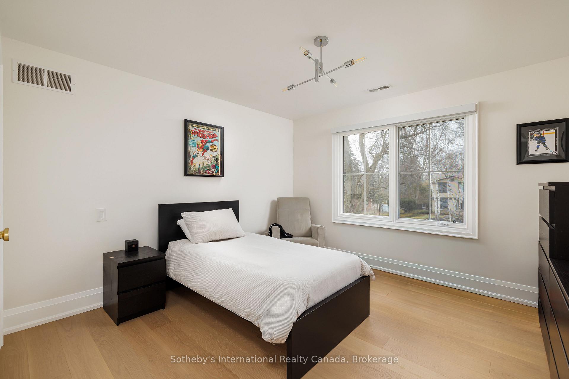 246 Cairncroft Road