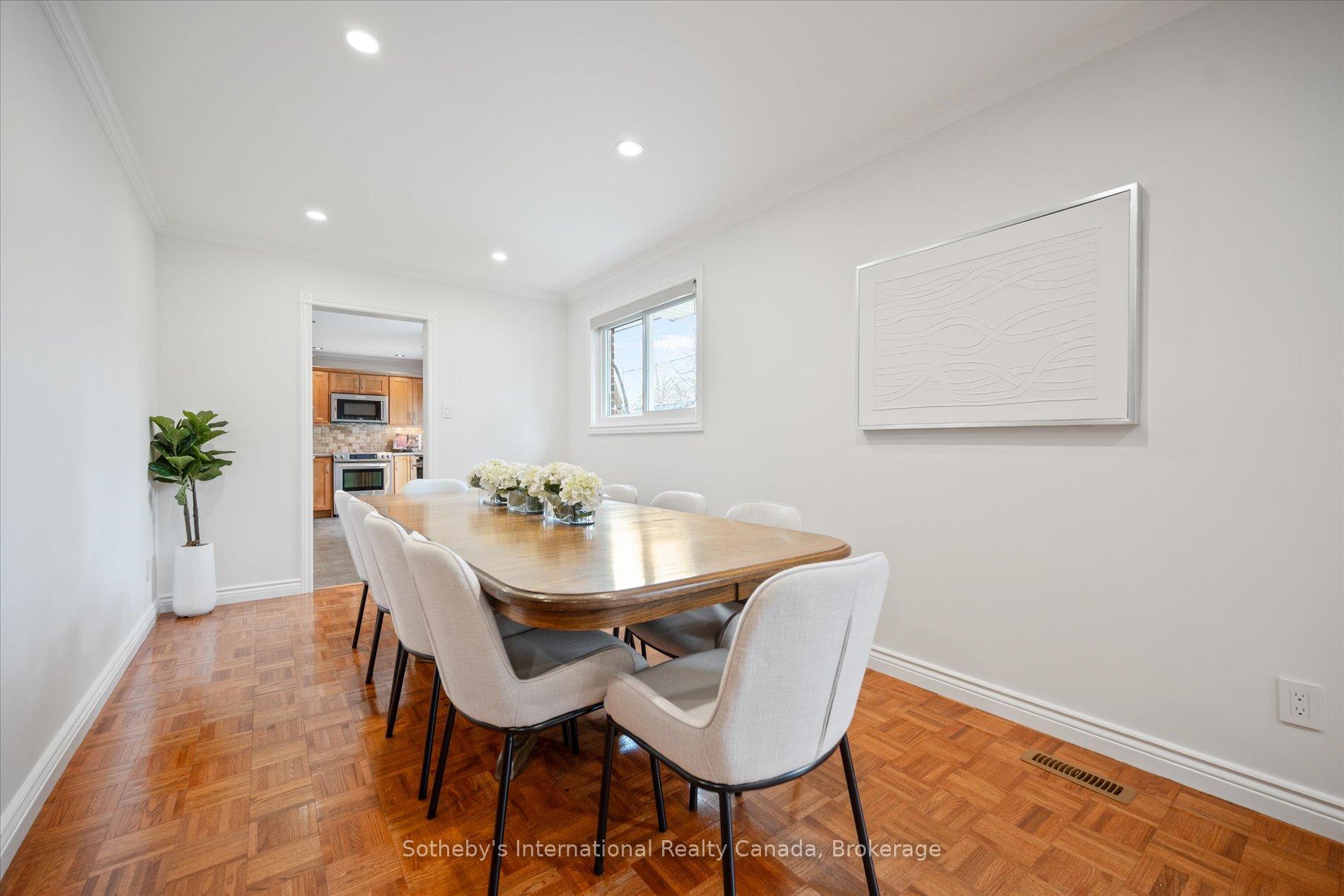 1248 Landfair Crescent