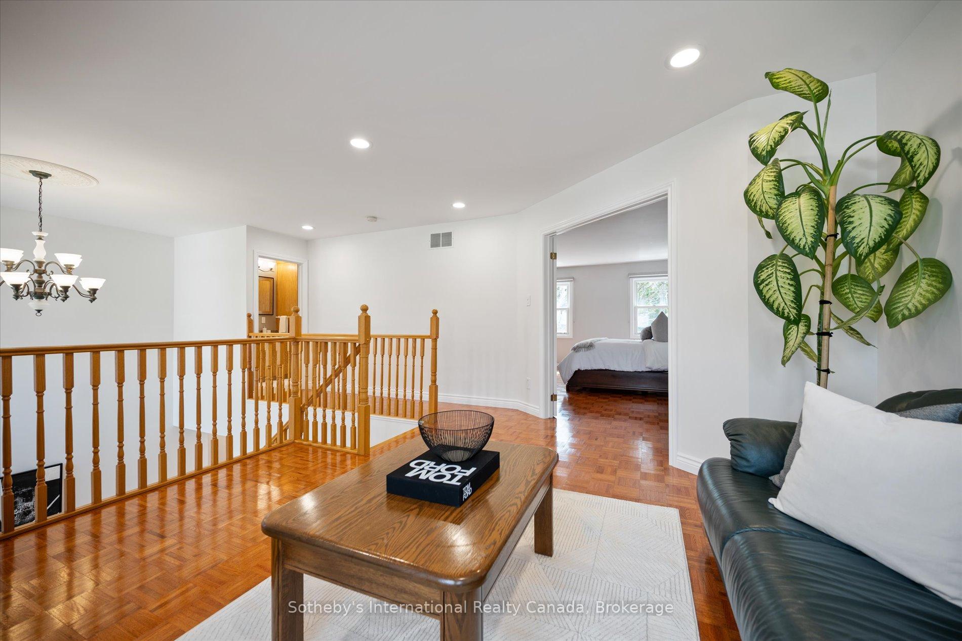 1248 Landfair Crescent