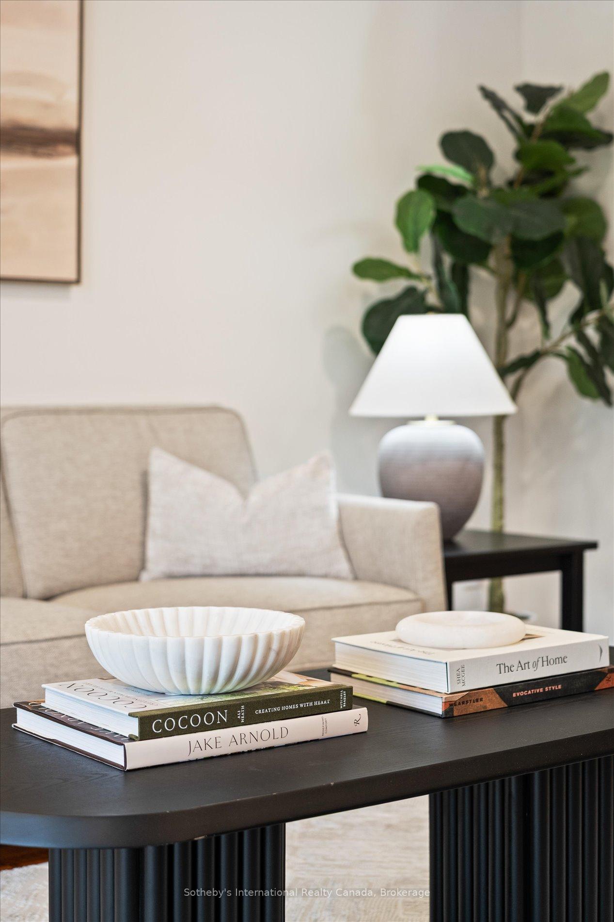 1248 Landfair Crescent