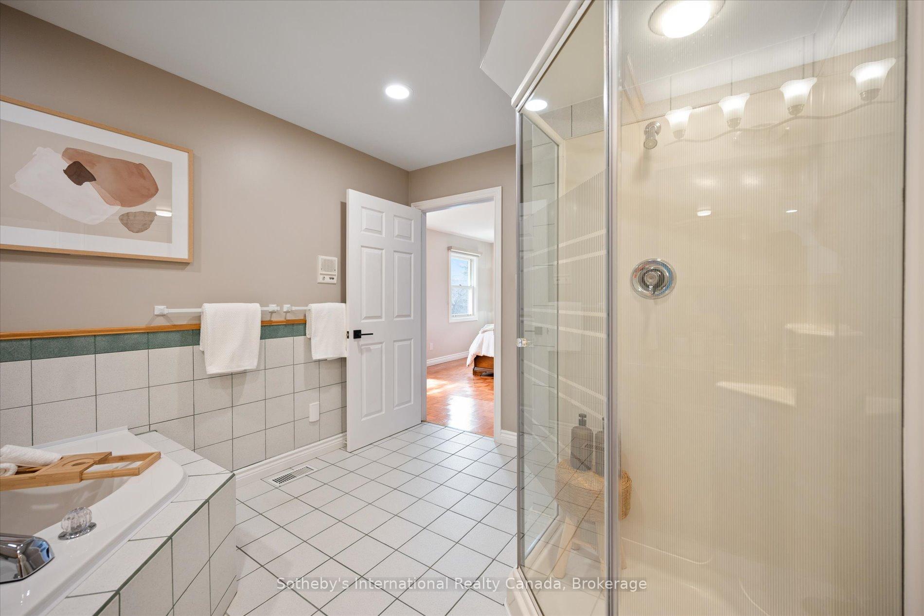 1248 Landfair Crescent