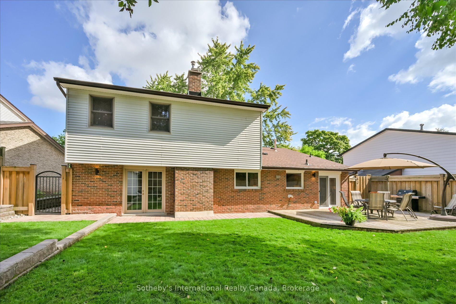 1248 Landfair Crescent