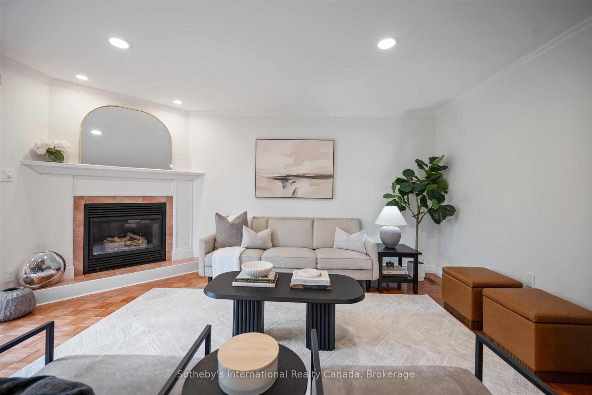 1248 Landfair Crescent