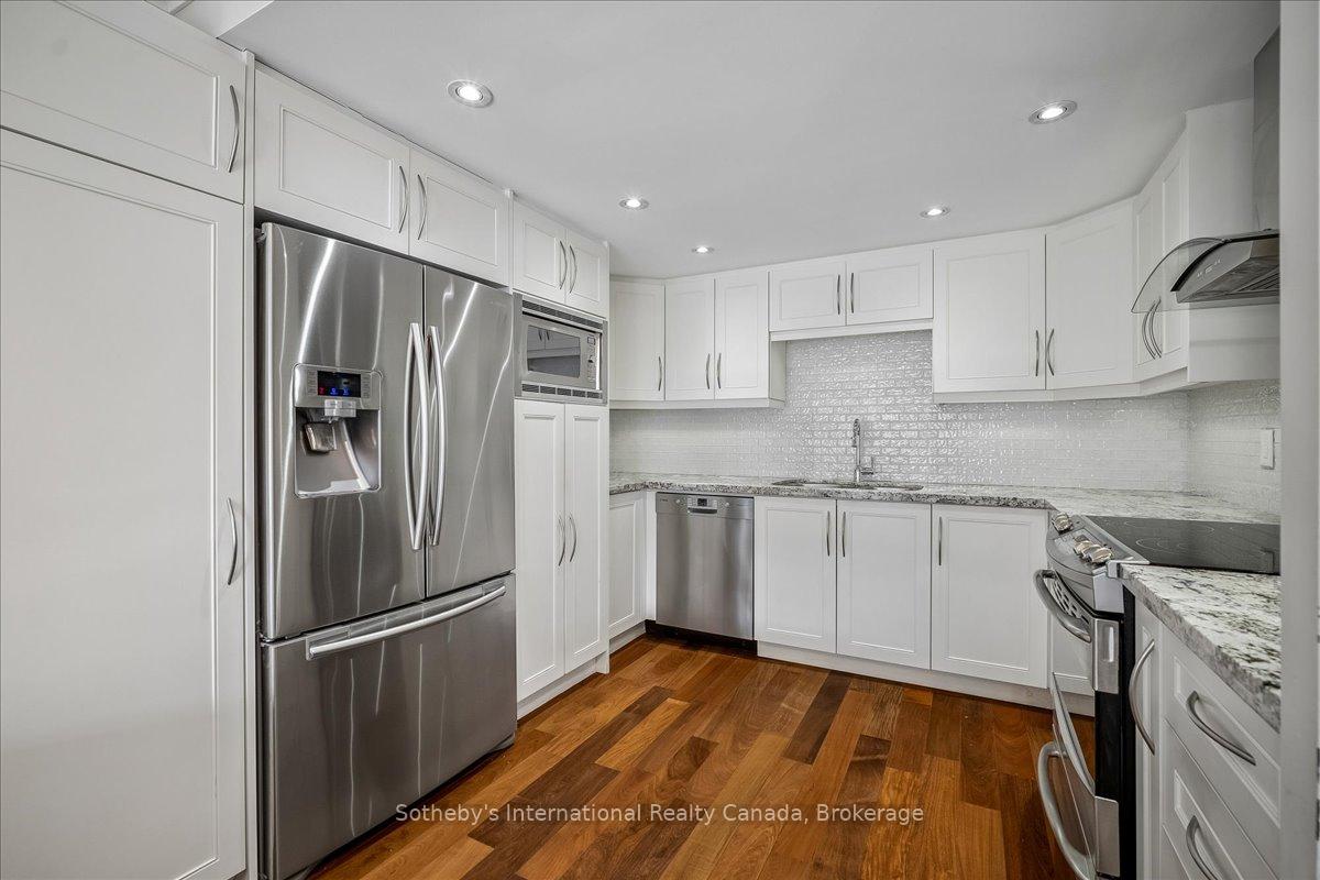 2170 Marine Drive 2104
