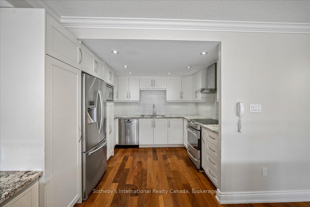 2170 Marine Drive 2104