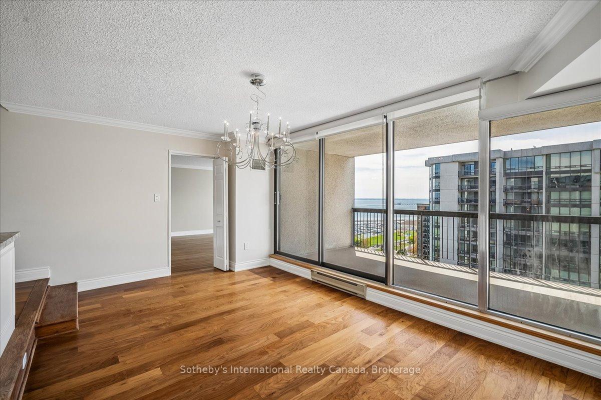 2170 Marine Drive 2104