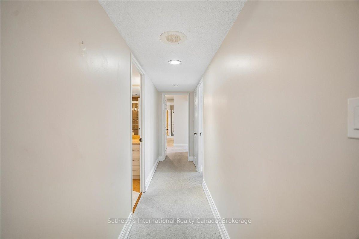 2170 Marine Drive 2104