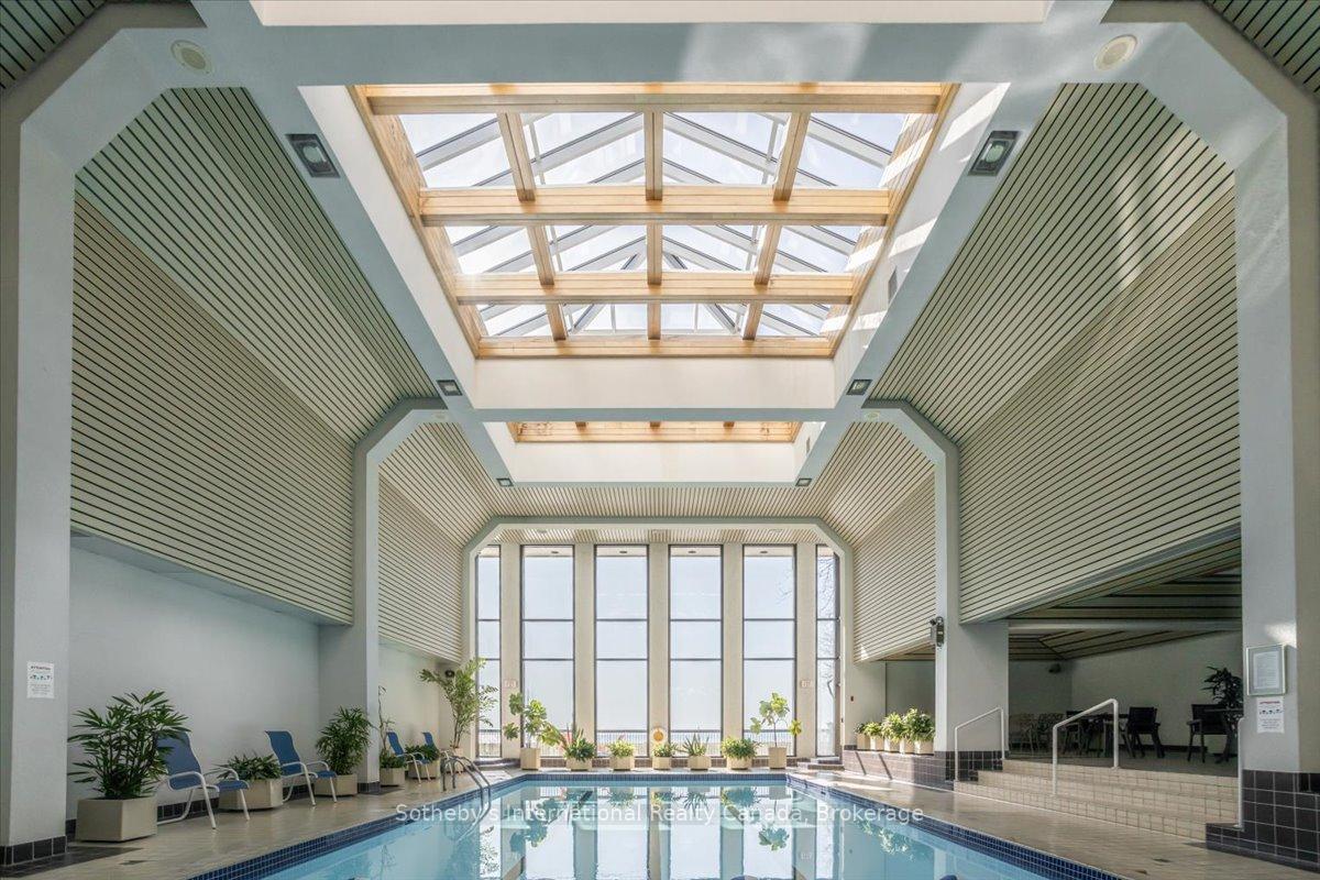 2170 Marine Drive 2104