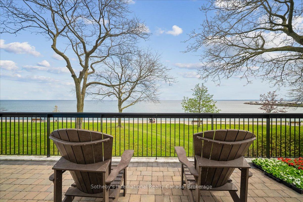 2170 Marine Drive 2104