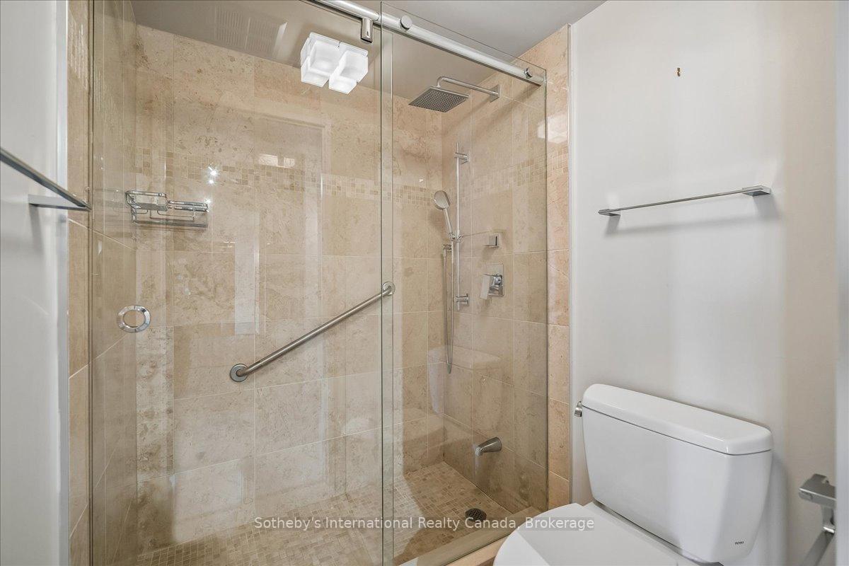 2170 Marine Drive 2104