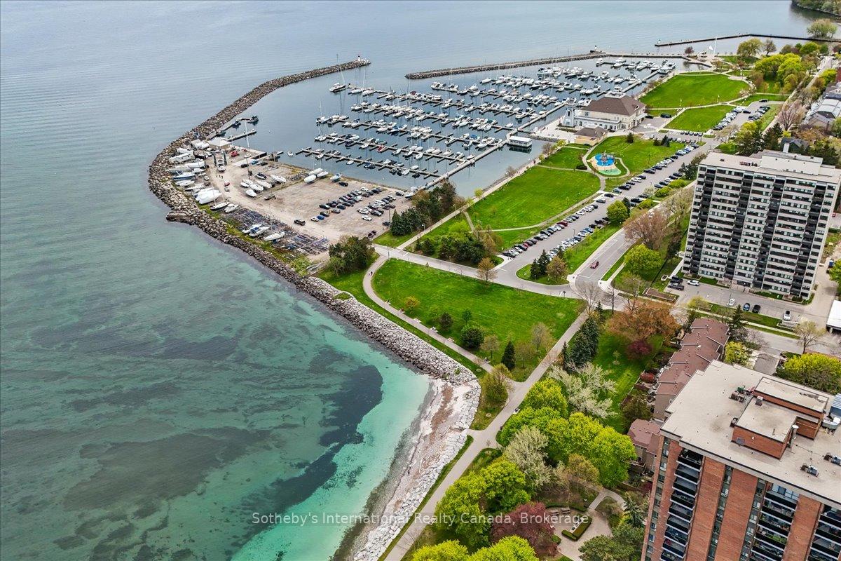 2170 Marine Drive 2104