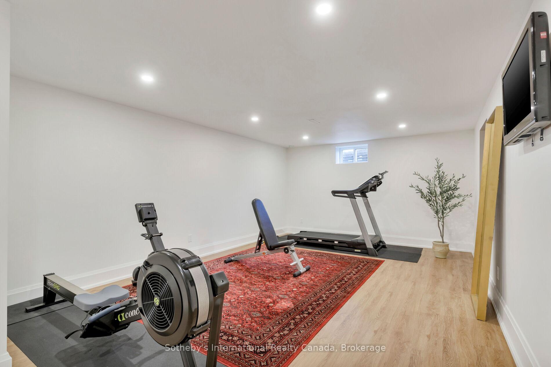 312 Pinegrove Road
