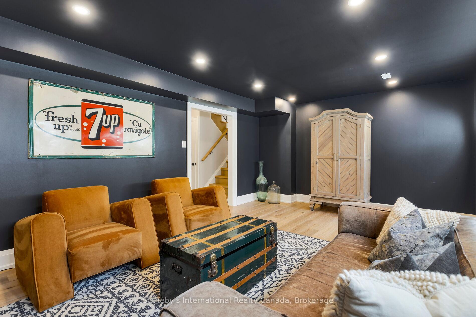 312 Pinegrove Road