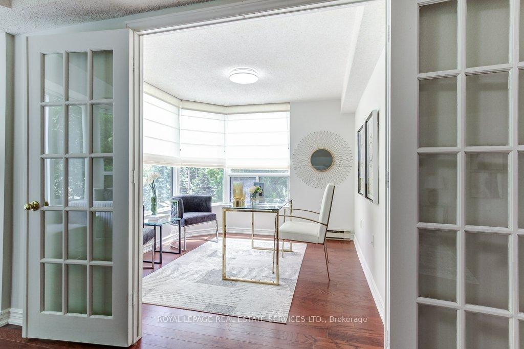 2121 Lakeshore Road