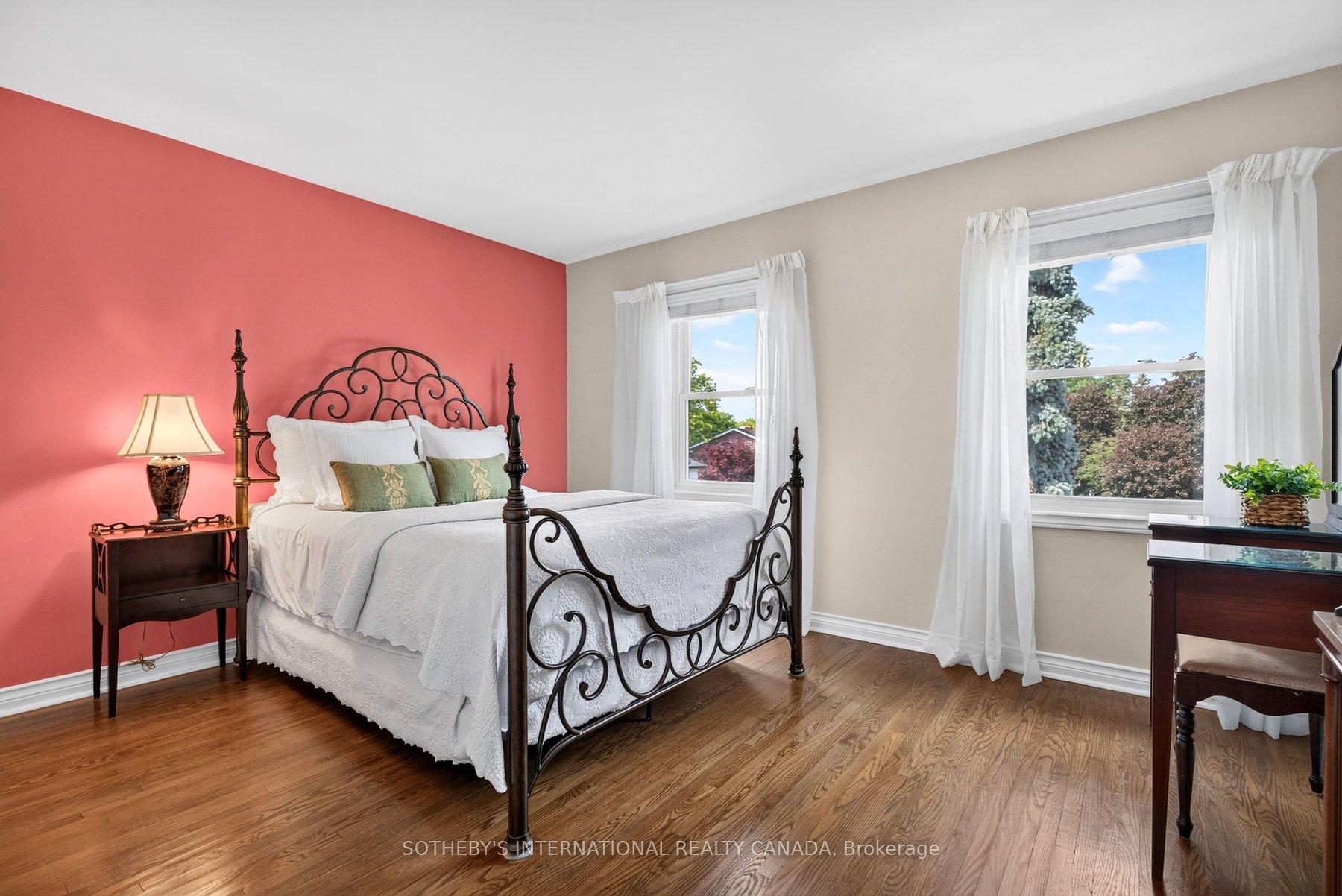 1952 Edenvale Crescent