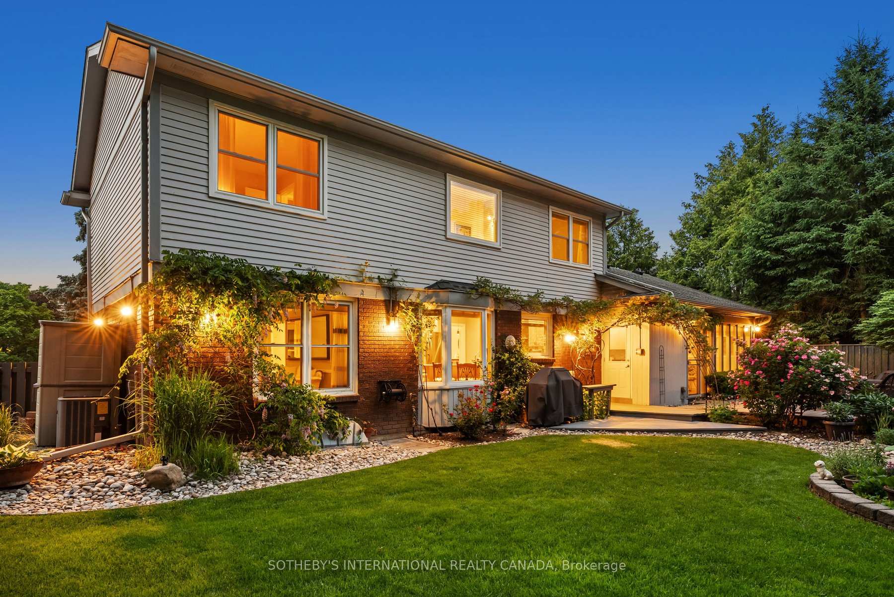 1952 Edenvale Crescent