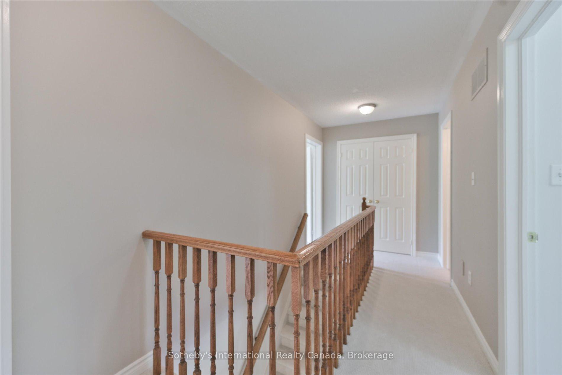 300 Ravineview Way 41