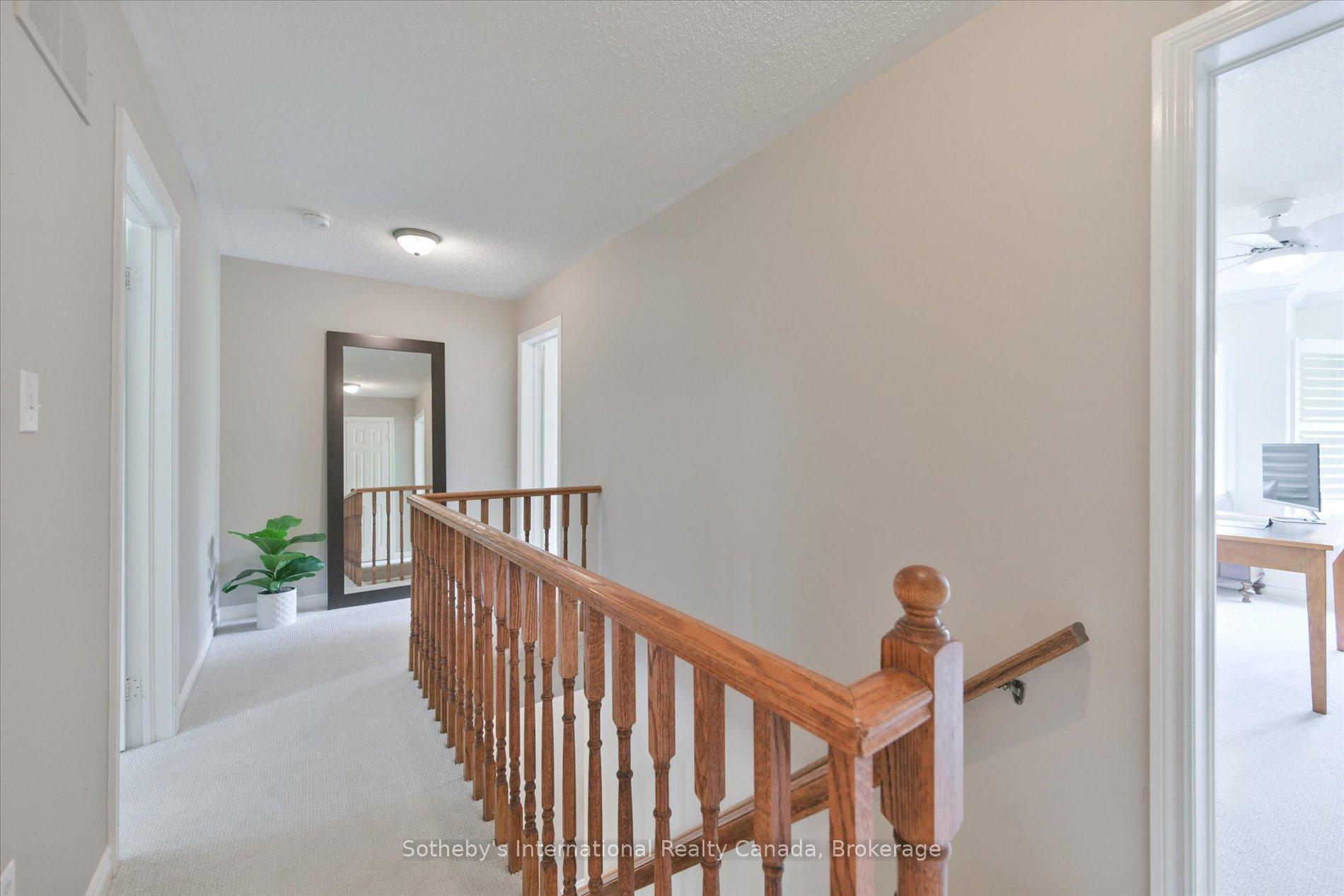 300 Ravineview Way 41