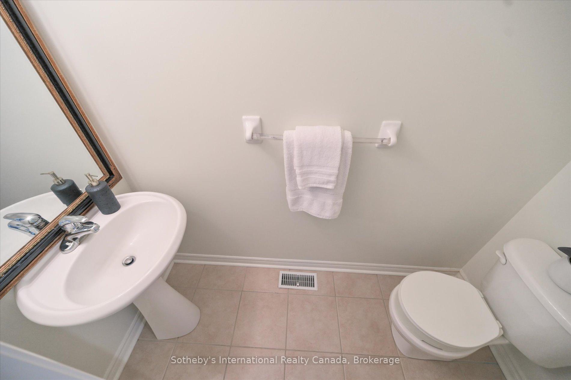 300 Ravineview Way 41