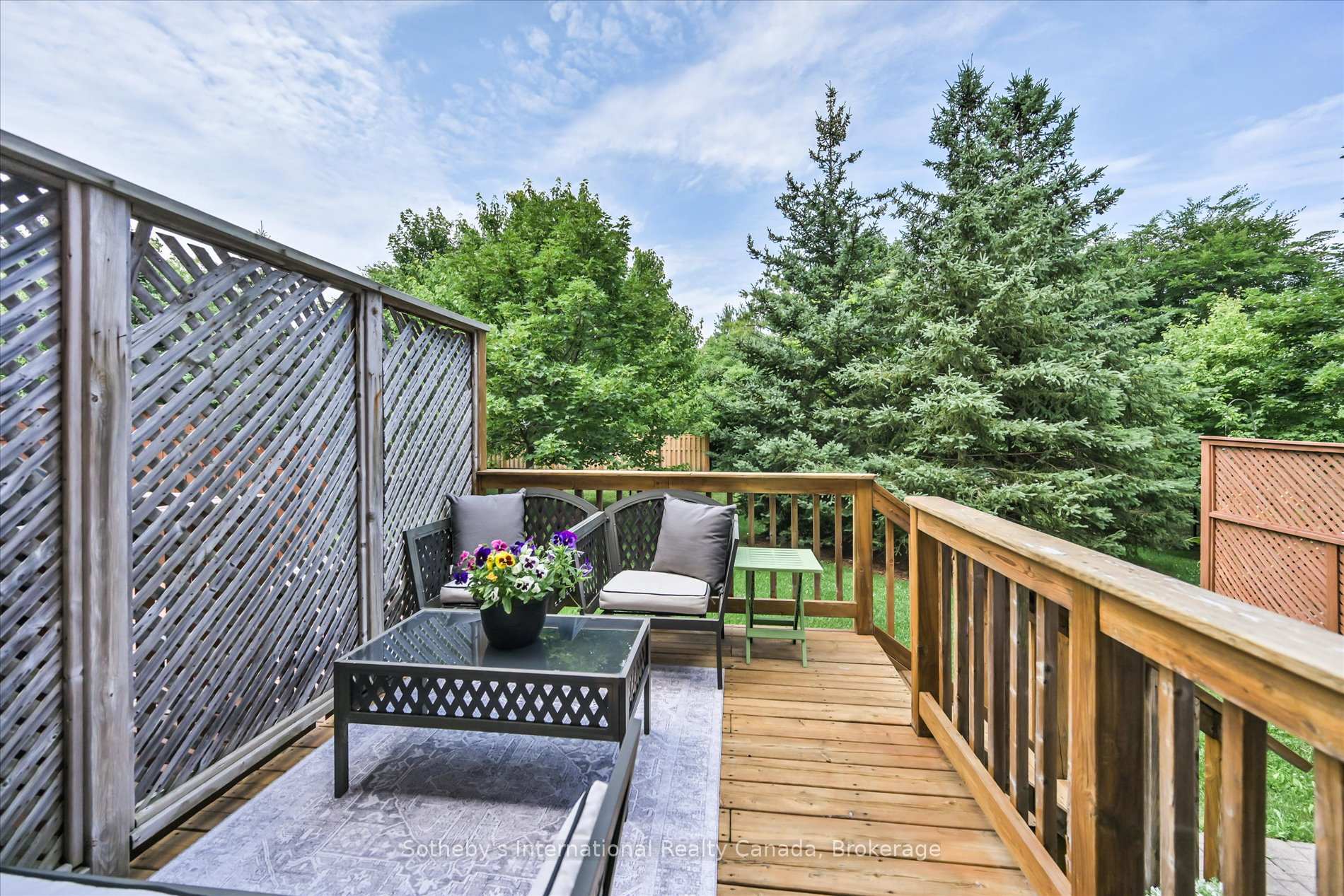 300 Ravineview Way 41