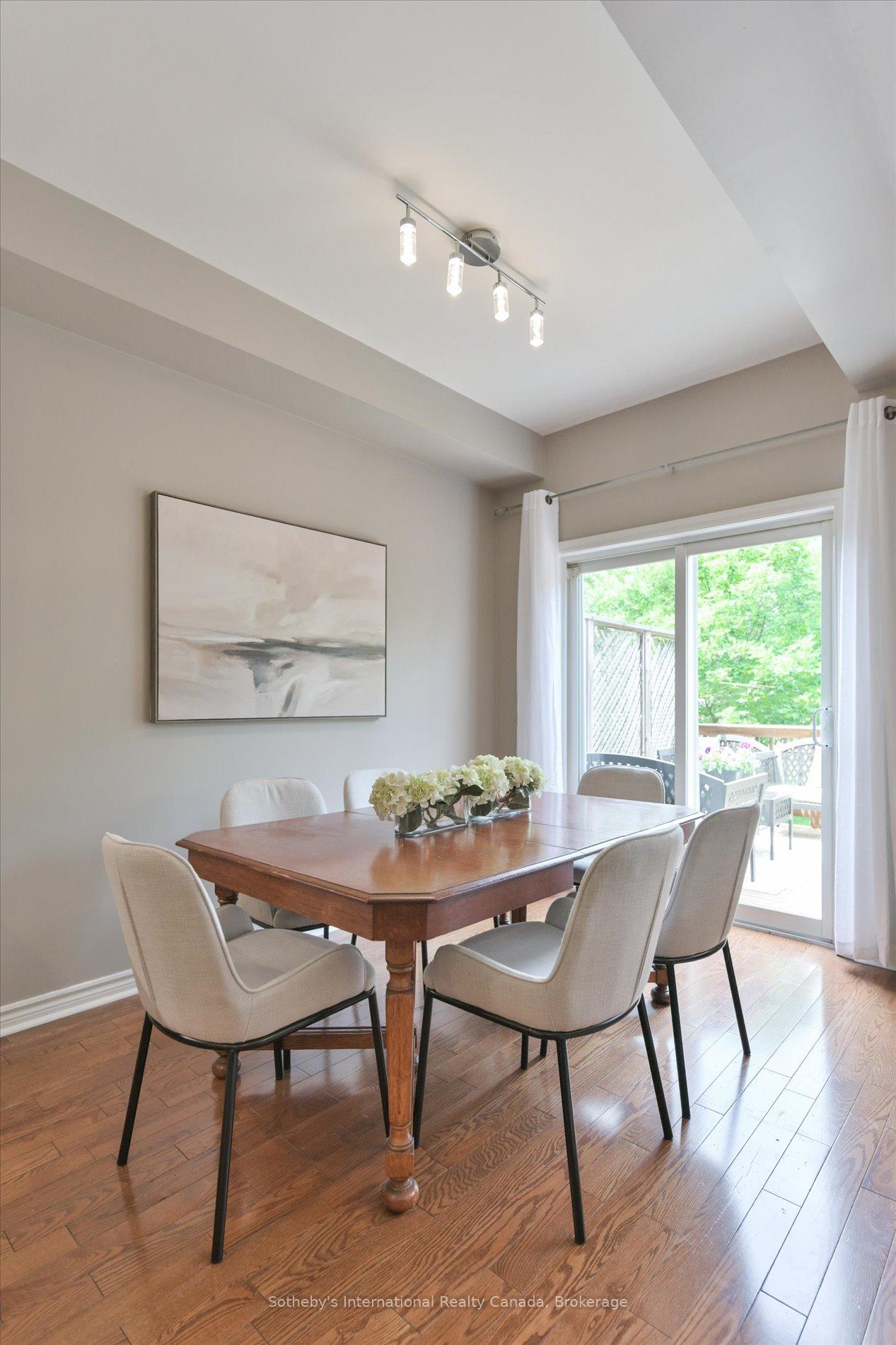 300 Ravineview Way 41