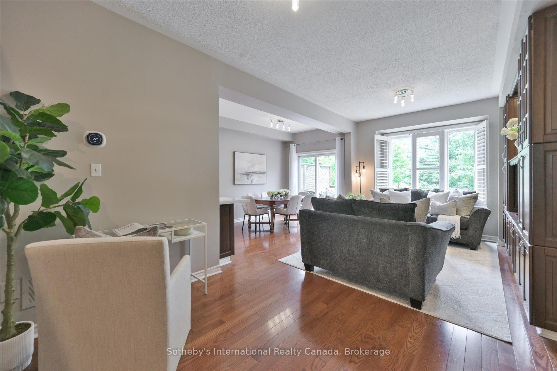 300 Ravineview Way 41