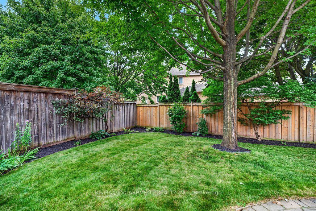 1152 Lockhart Road