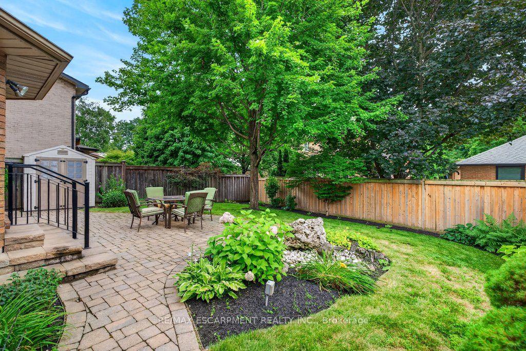 1152 Lockhart Road