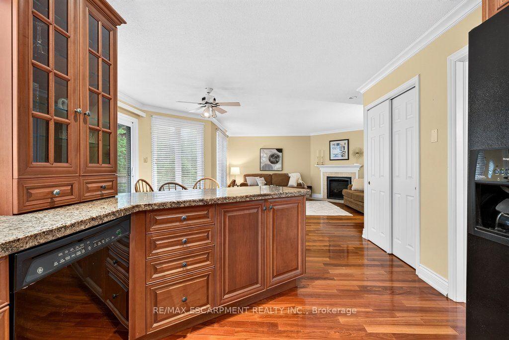1152 Lockhart Road